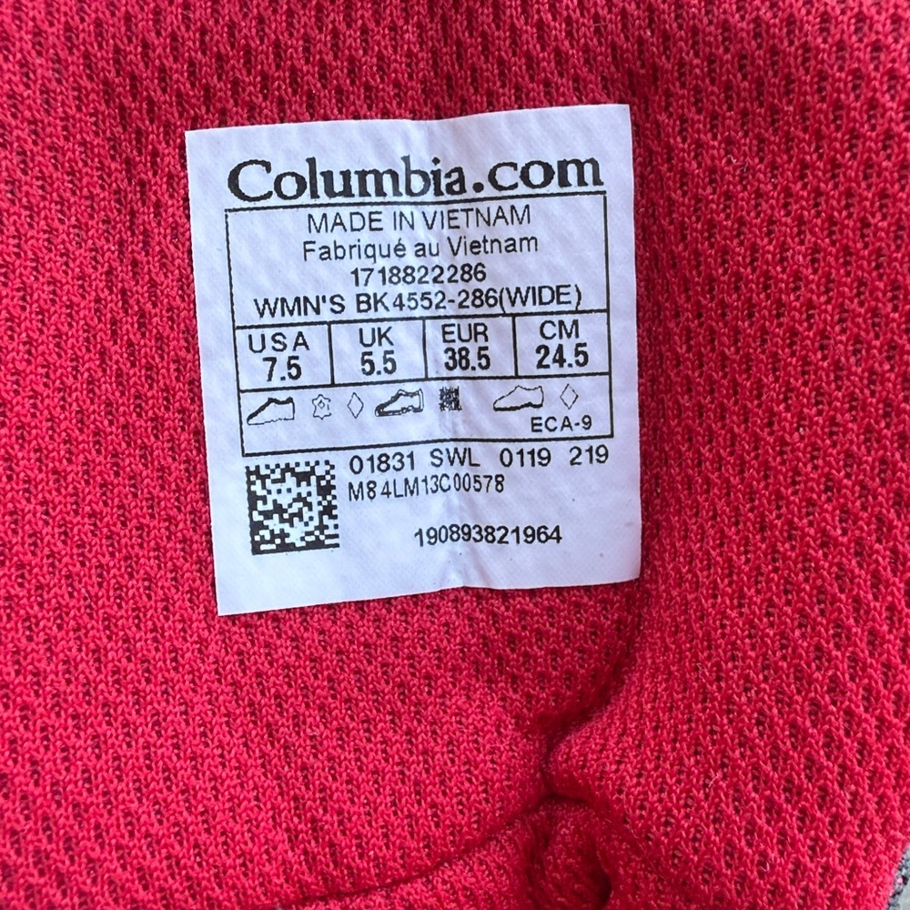 COLUMBIA Newton Ridge Waterproof Hiking Boots NWOB Size 7.5 - Picture 3 of 15